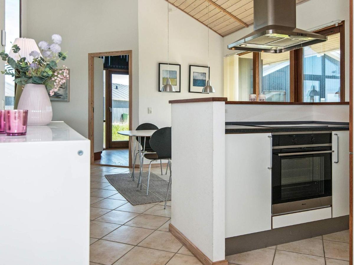 8 Person Holiday Home In Ulfborg מראה חיצוני תמונה