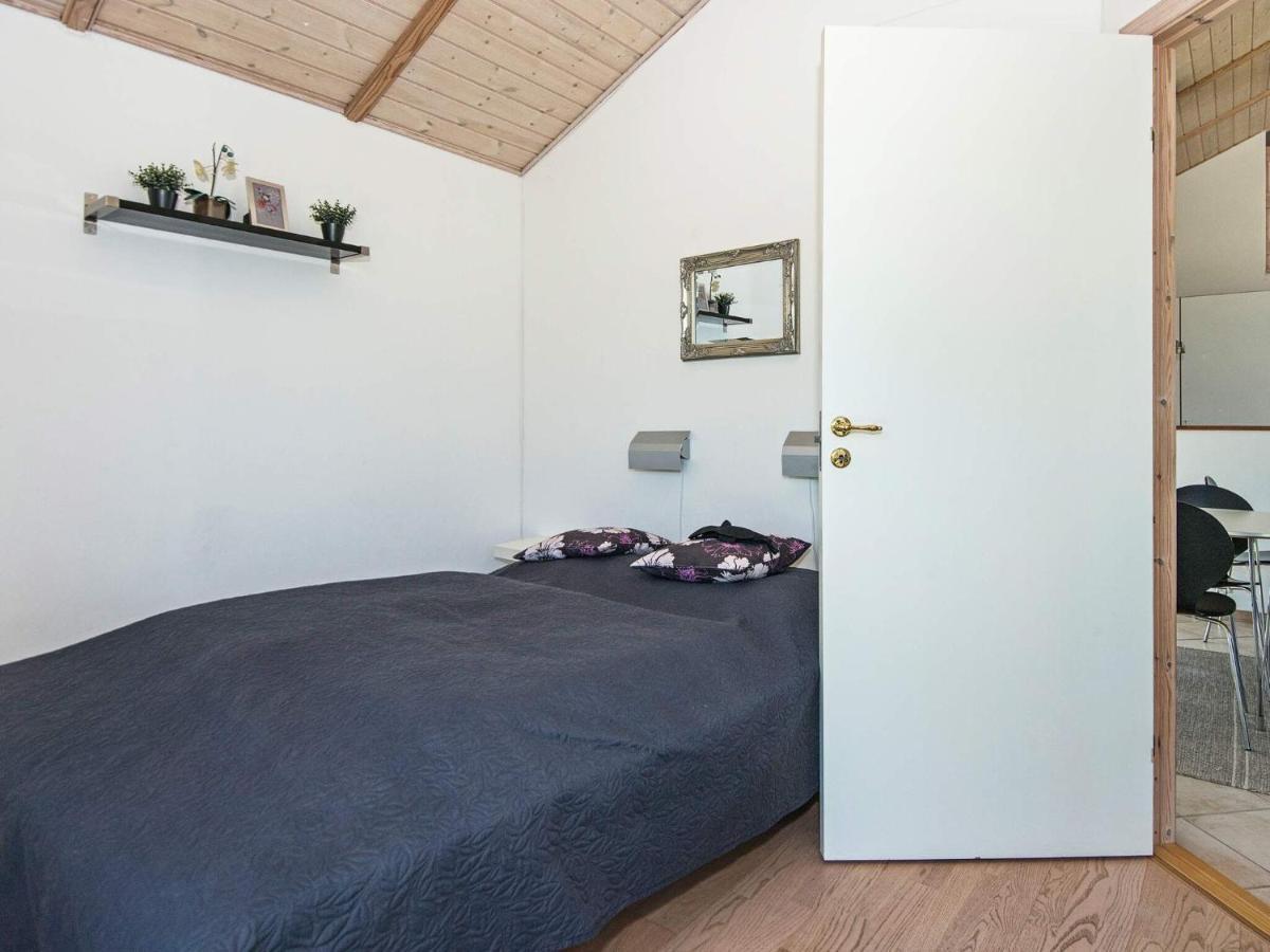 8 Person Holiday Home In Ulfborg מראה חיצוני תמונה